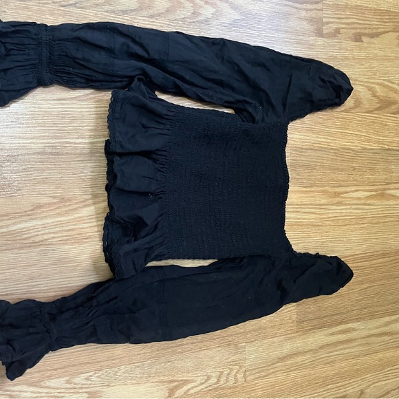 Reformation Roland Top in Black Size XS - Picture 9 of 11